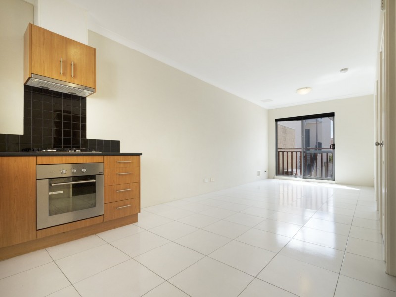 2A/77 Grand Boulevard, Joondalup WA 6027