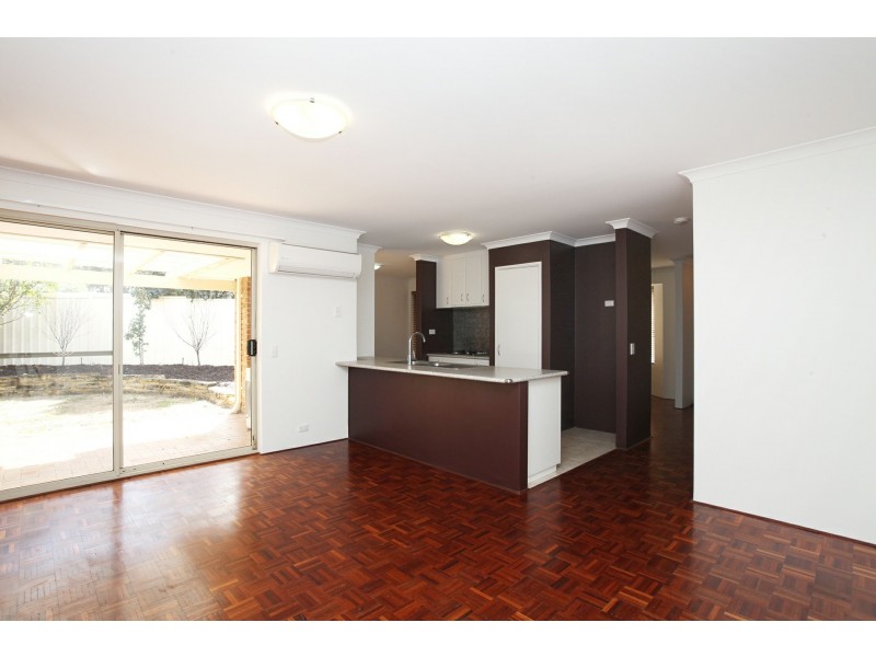 2/5 Ness Cove, Joondalup WA 6027