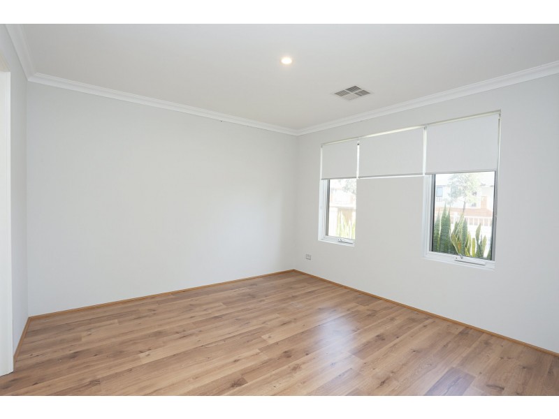 164 Grandis Boulevard, Banksia Grove WA 6031