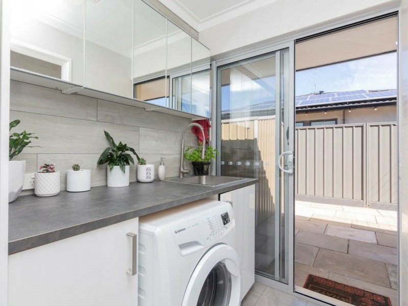 6 Carnoustie Court, Yanchep WA 6035