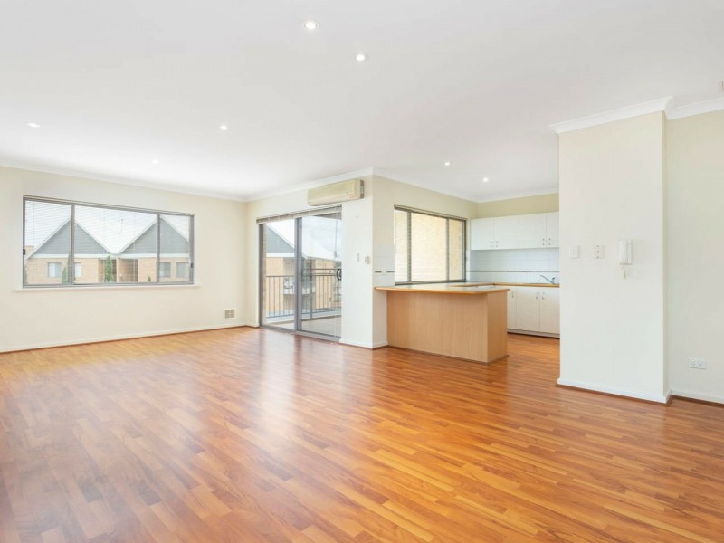 26/27 Piccadilly Circle, Joondalup WA 6027