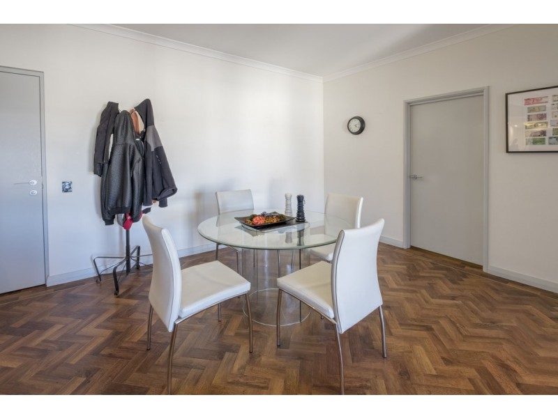 22/88 Lakeside Drive, Joondalup WA 6027