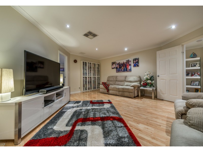 6 Fordwich Street, Butler WA 6036