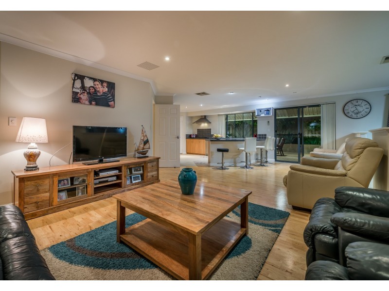 6 Fordwich Street, Butler WA 6036