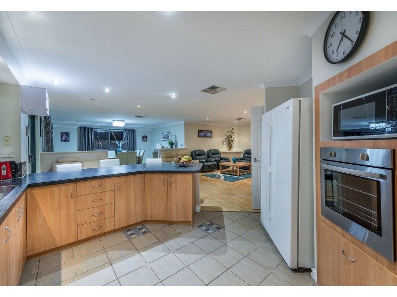 6 Fordwich Street, Butler WA 6036