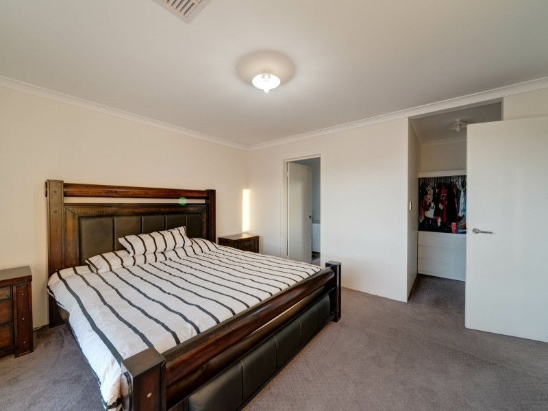 110 Glasshouse Drive, Banksia Grove WA 6031
