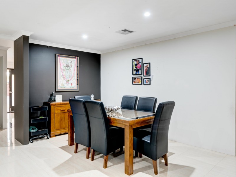 110 Glasshouse Drive, Banksia Grove WA 6031