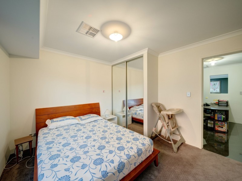 110 Glasshouse Drive, Banksia Grove WA 6031