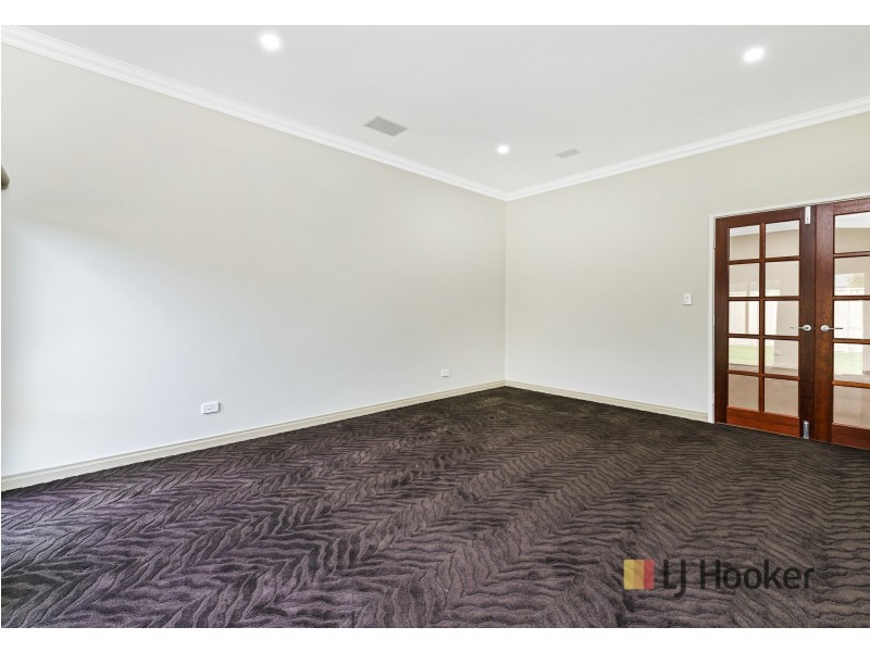 39 Whitehaven Avenue, Burns Beach WA 6028