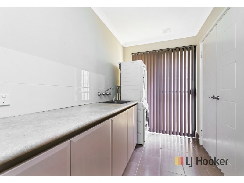 39 Whitehaven Avenue, Burns Beach WA 6028