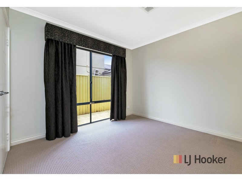 39 Whitehaven Avenue, Burns Beach WA 6028