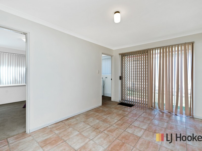 2 Lauder Place, Kinross WA 6028