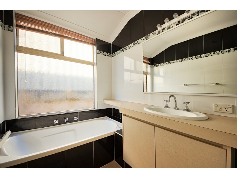 28 Gausson Turn, Ashby WA 6065