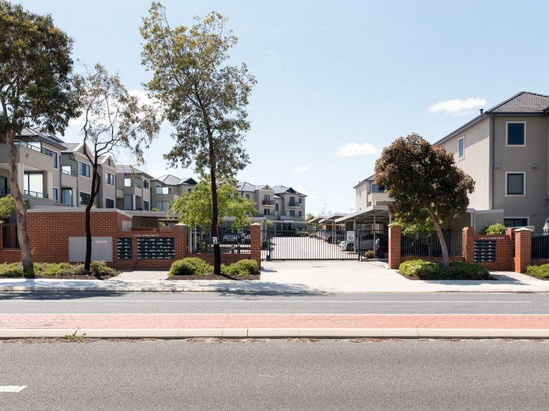 11/1 Sunlander Drive, Currambine WA 6028