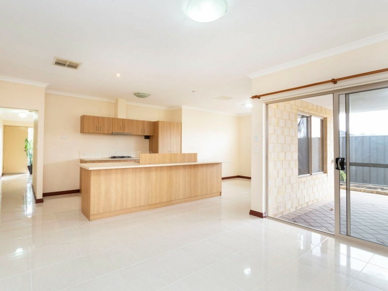 1 Girramay Rd, Banksia Grove WA 6031