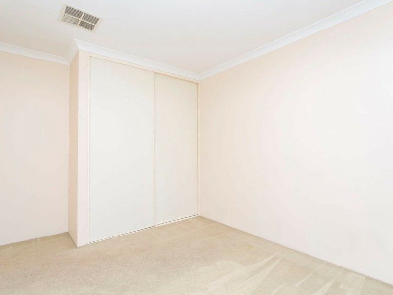 1 Girramay Rd, Banksia Grove WA 6031