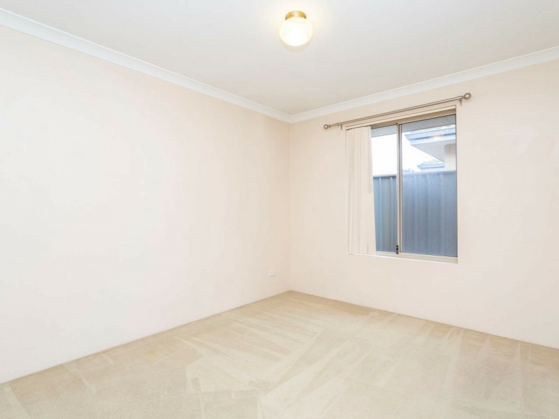 1 Girramay Rd, Banksia Grove WA 6031