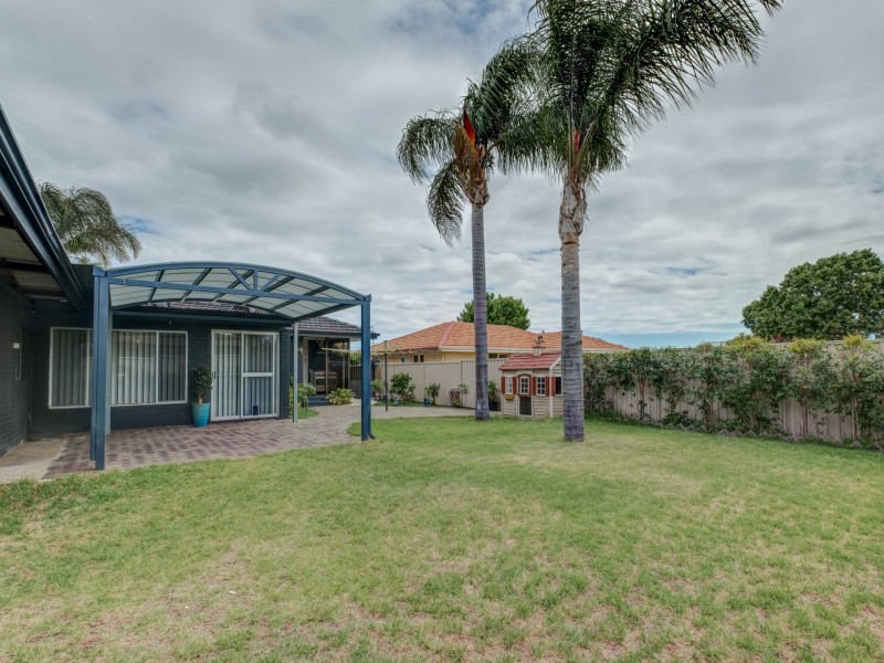 56 Harford Way, Girrawheen WA 6064