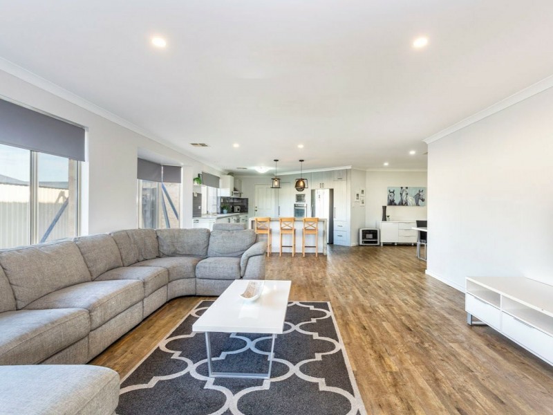 21 Pengilly Way, Clarkson WA 6030