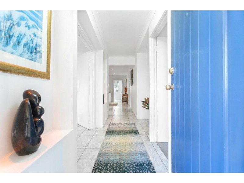 11 Bounty Way, Mindarie WA 6030