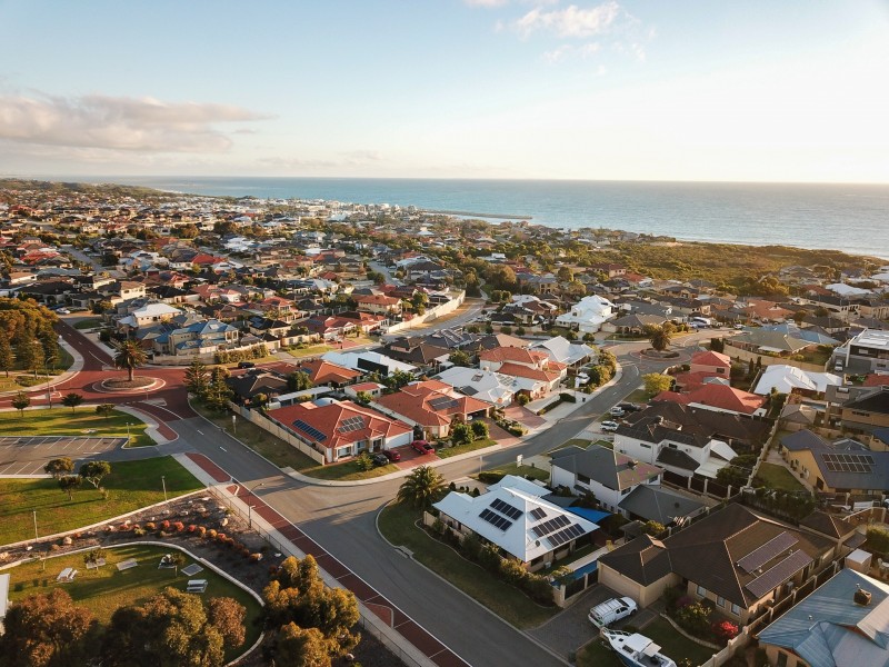 11 Bounty Way, Mindarie WA 6030