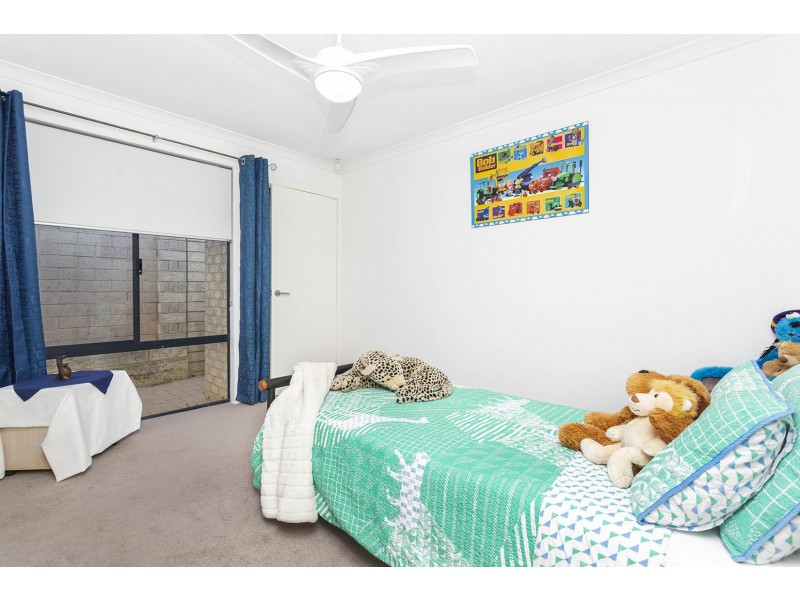 11 Bounty Way, Mindarie WA 6030