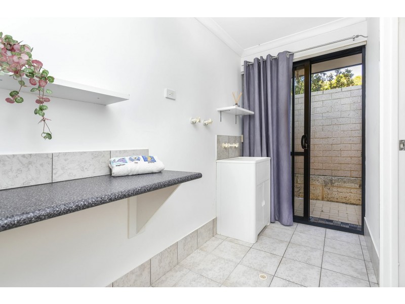 11 Bounty Way, Mindarie WA 6030