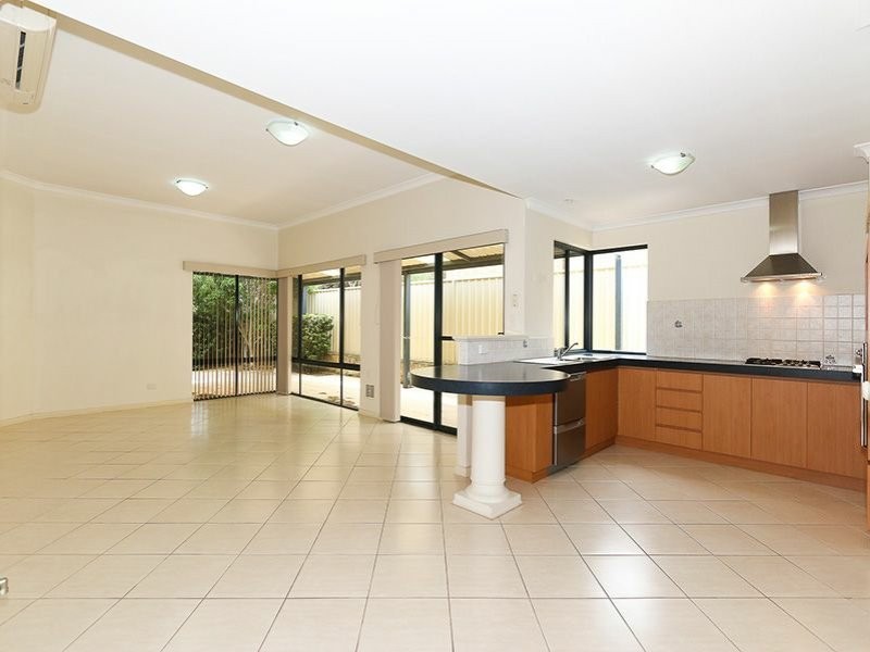 9 Hindmarsh Way, Edgewater WA 6027