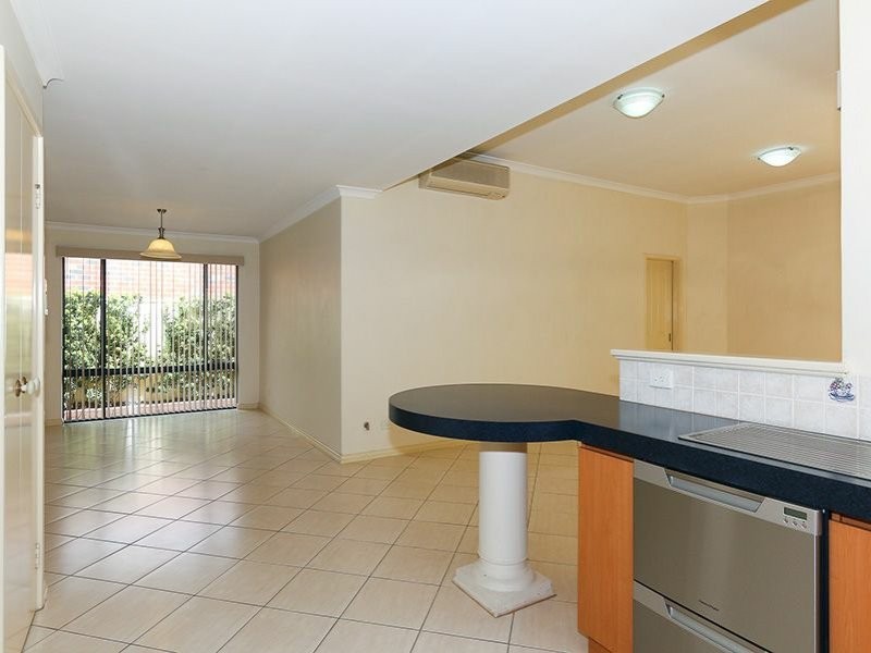 9 Hindmarsh Way, Edgewater WA 6027