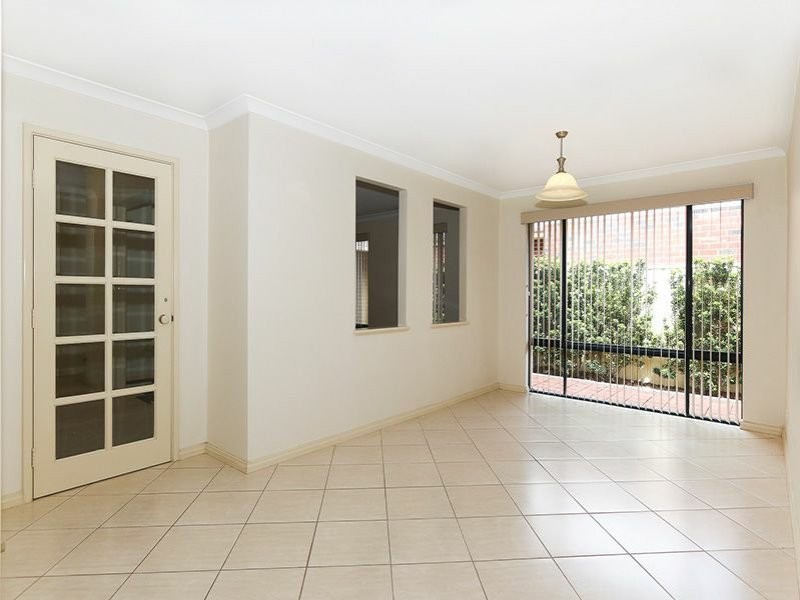 9 Hindmarsh Way, Edgewater WA 6027