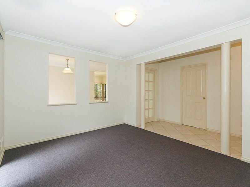 9 Hindmarsh Way, Edgewater WA 6027