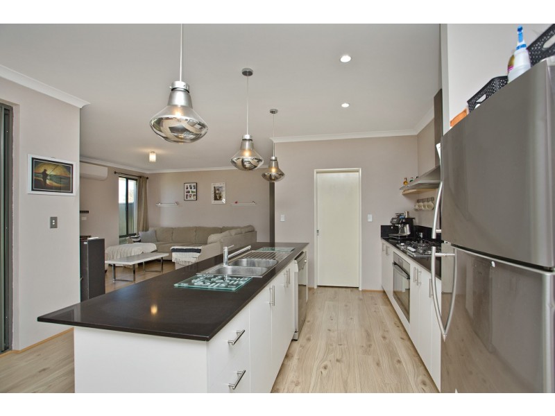 59 Cinnabar Drive, Eglinton WA 6034