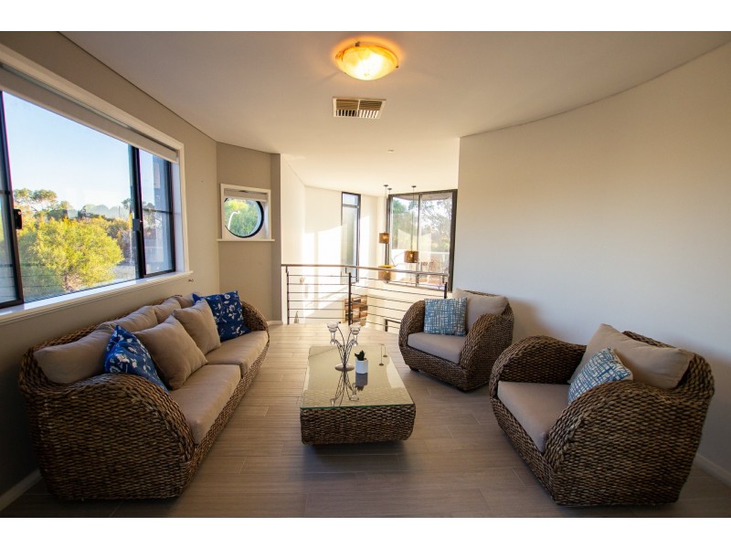 29 Long Beach Promenade, Mindarie WA 6030