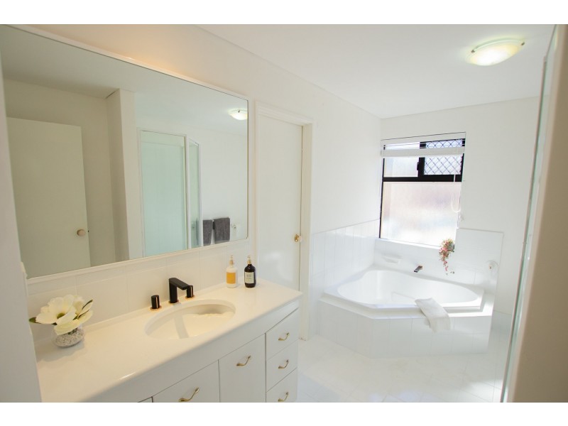 29 Long Beach Promenade, Mindarie WA 6030