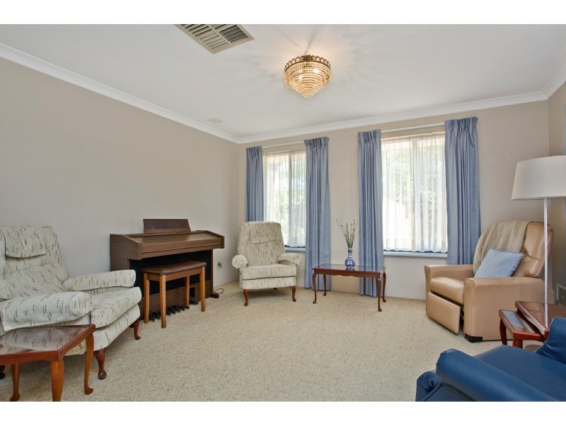 9 Itchen Loop, Butler WA 6036