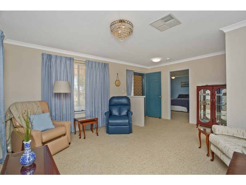 9 Itchen Loop, Butler WA 6036