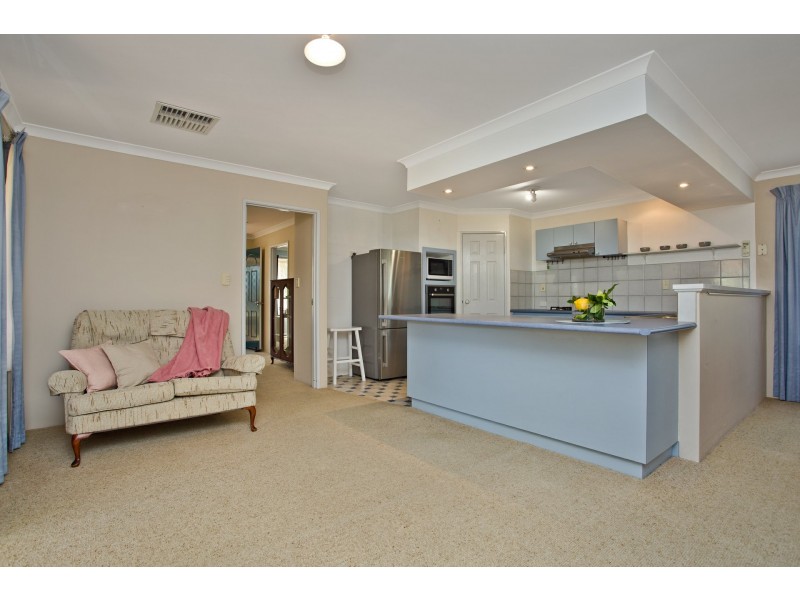 9 Itchen Loop, Butler WA 6036