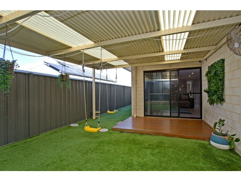 25 Dragonfly Road, Banksia Grove WA 6031