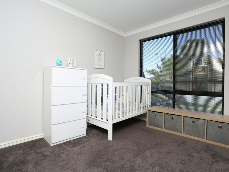 19 Bentham Turn, Banksia Grove WA 6031