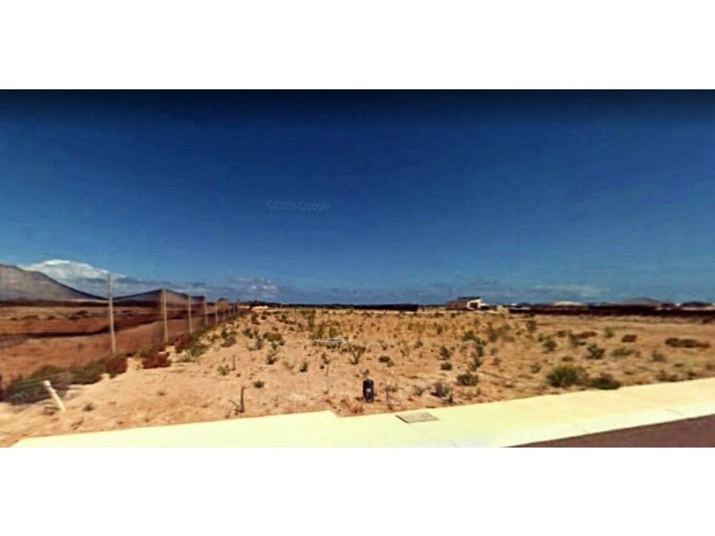 12 Bremer Parade, Jurien Bay WA 6516