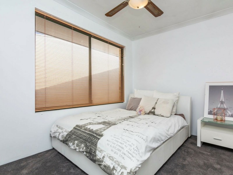 18 Kilmarnock Loop, Kinross WA 6028