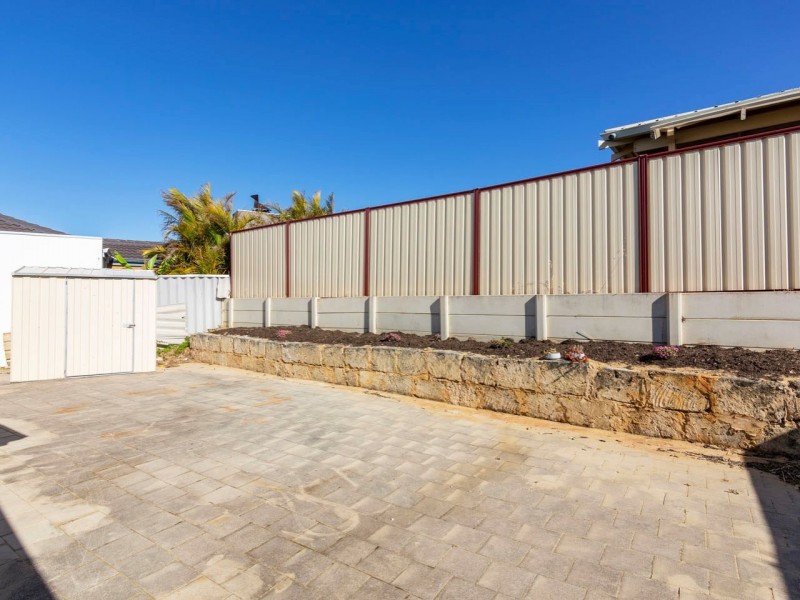 18 Kilmarnock Loop, Kinross WA 6028