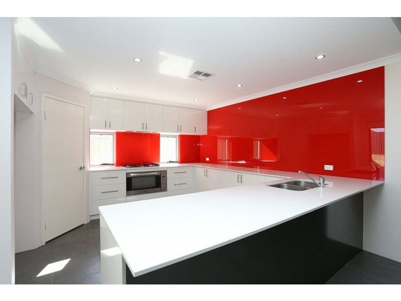 13 Mystery Road, Banksia Grove WA 6031