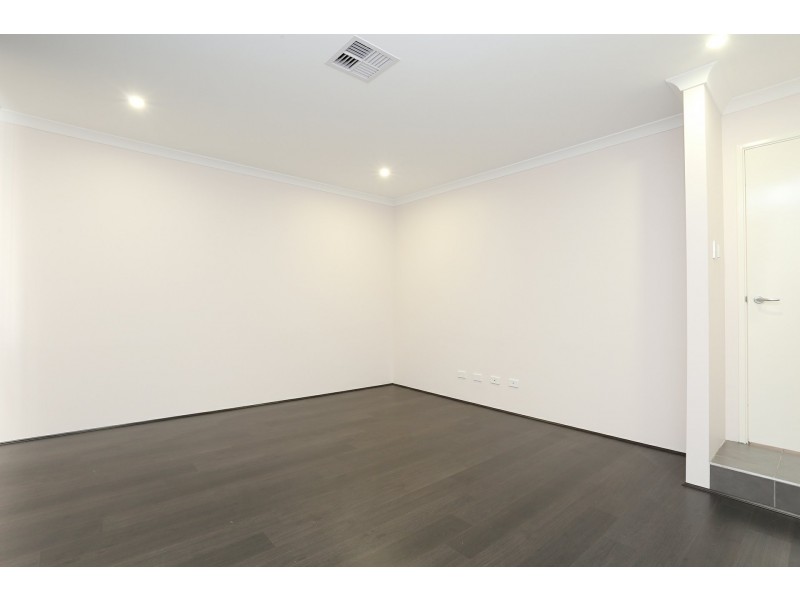 13 Mystery Road, Banksia Grove WA 6031