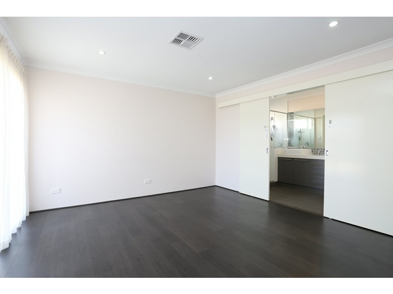 13 Mystery Road, Banksia Grove WA 6031