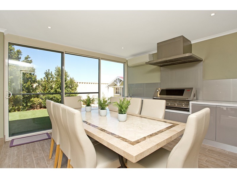 44 Camborne Parkway, Butler WA 6036