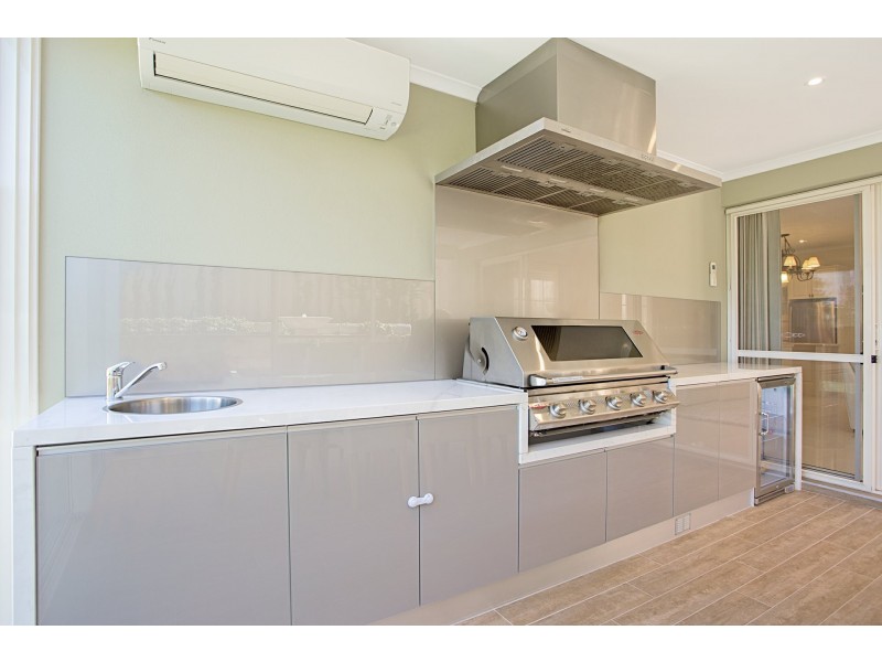 44 Camborne Parkway, Butler WA 6036