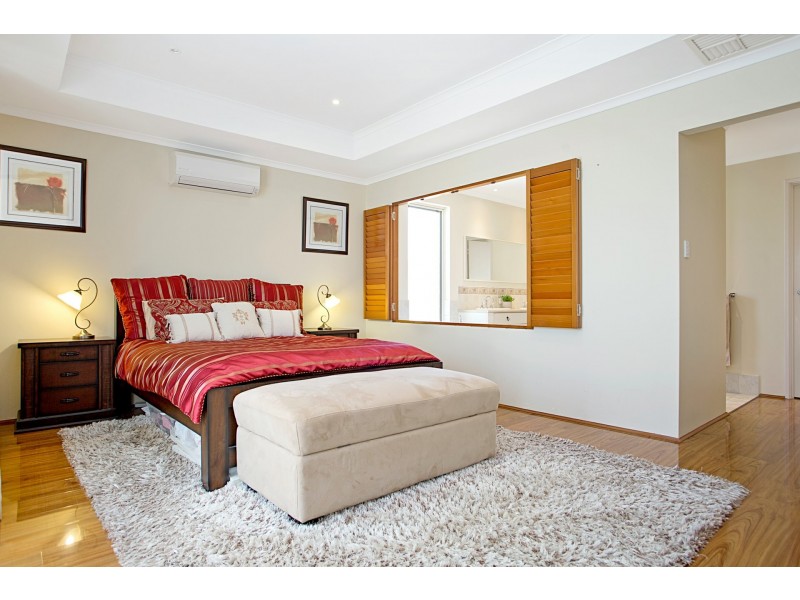 44 Camborne Parkway, Butler WA 6036