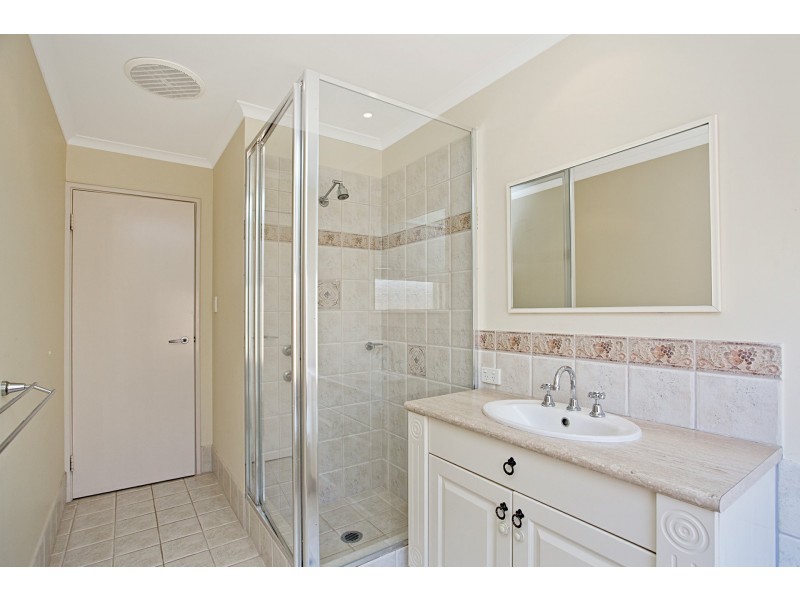 44 Camborne Parkway, Butler WA 6036