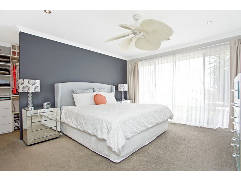 8 Manningtree Approach, Butler WA 6036
